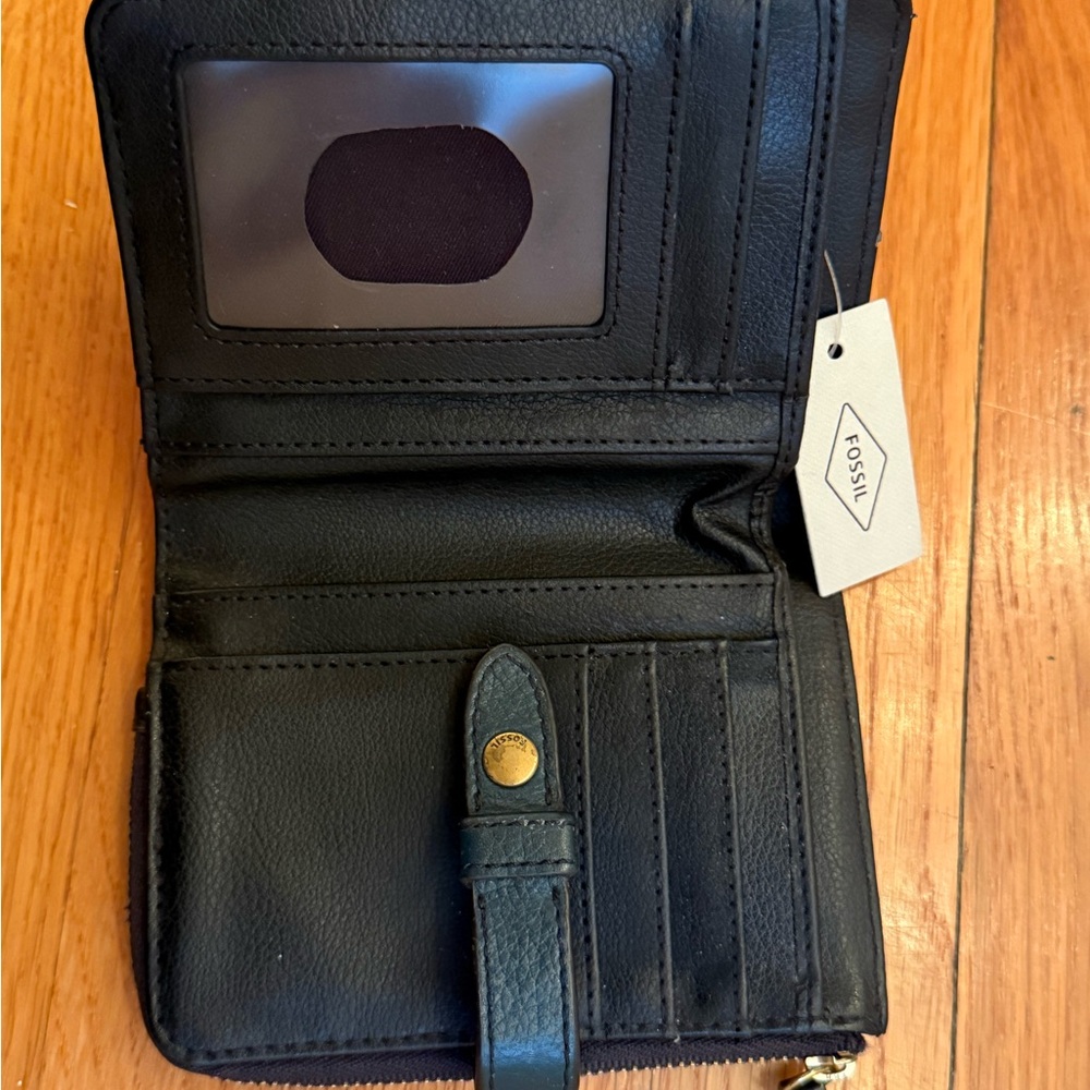 Fossil Patchwork Wallet - image 3